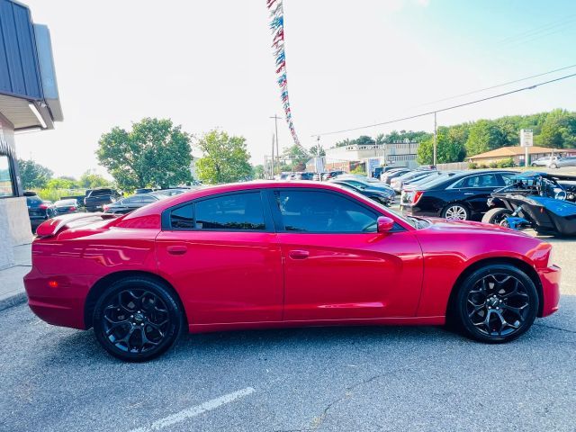 2013 Dodge Charger SXT