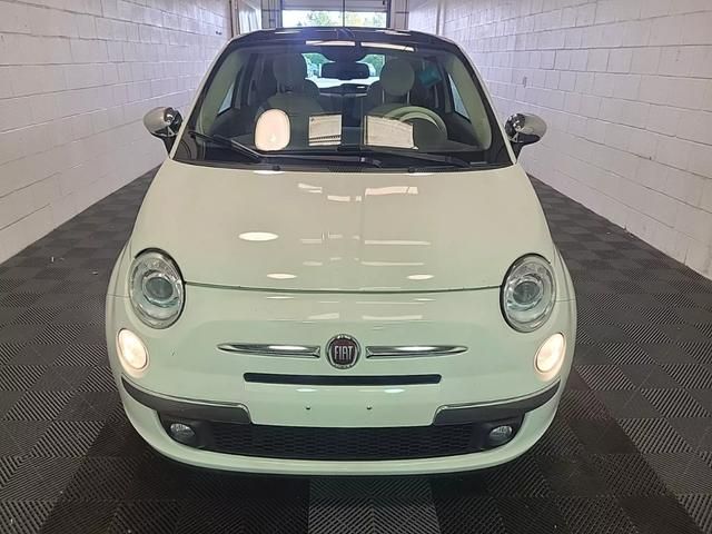 2013 FIAT 500 Lounge