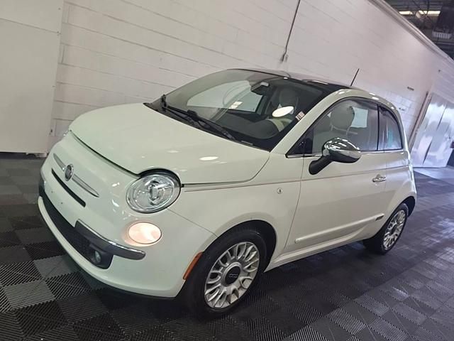 2013 FIAT 500 Lounge