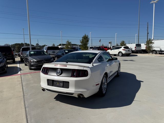 2013 Ford Mustang 