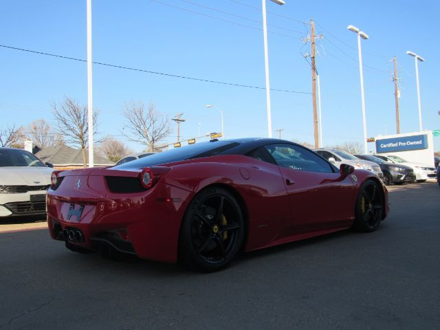 2013 Ferrari 458 Italia Base