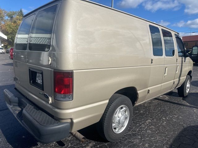 2013 Ford Econoline 