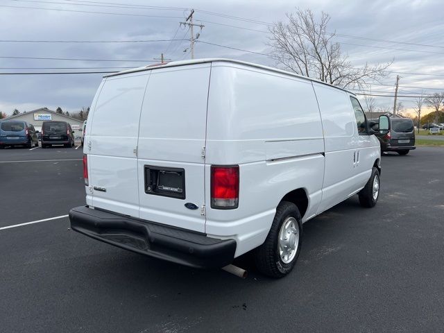 2013 Ford Econoline 