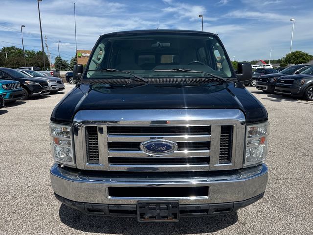 2013 Ford Econoline XLT