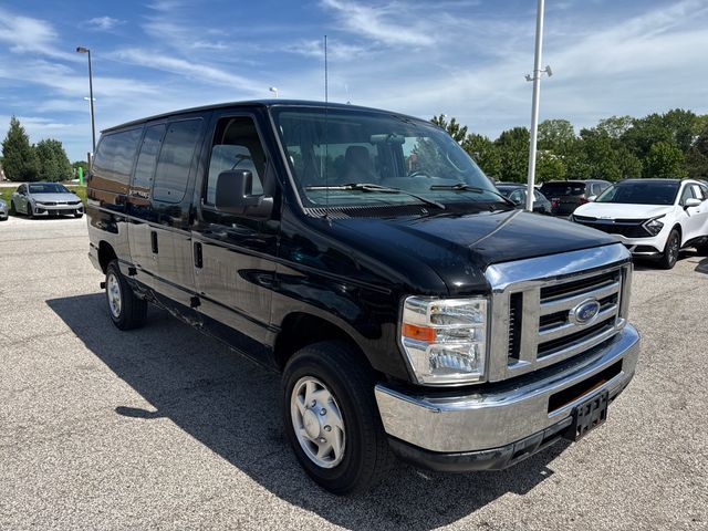 2013 Ford Econoline XLT
