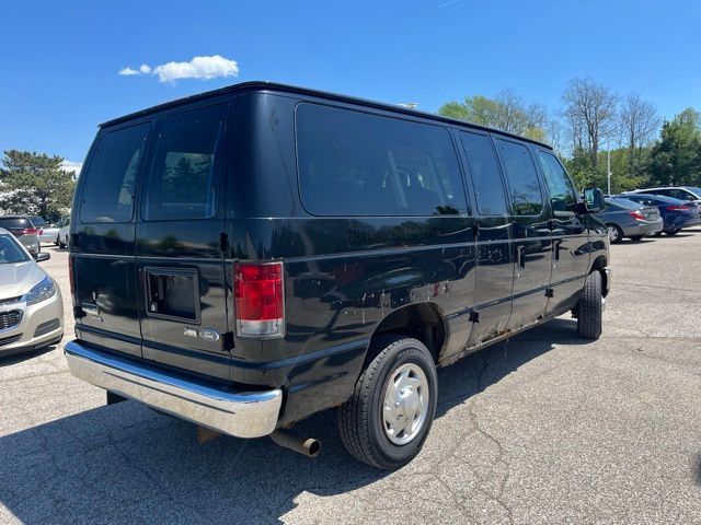 2013 Ford Econoline XLT