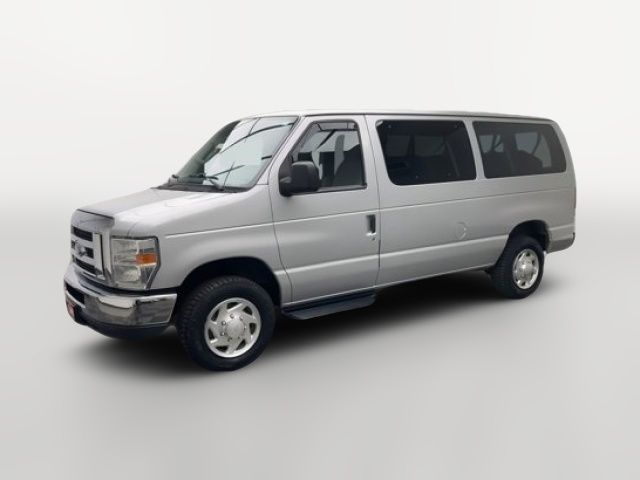 2013 Ford Econoline XLT