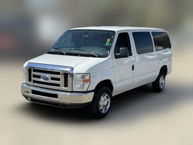 2013 Ford Econoline XLT