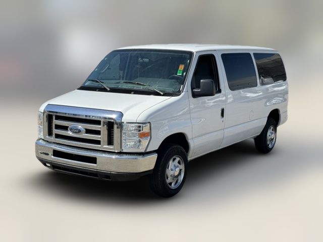 2013 Ford Econoline XLT