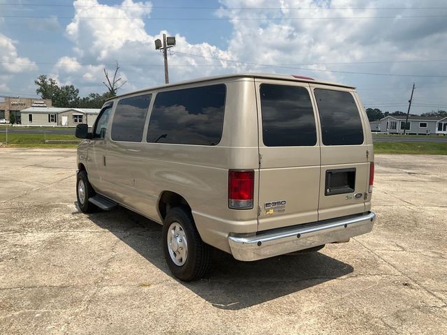 2013 Ford Econoline XLT