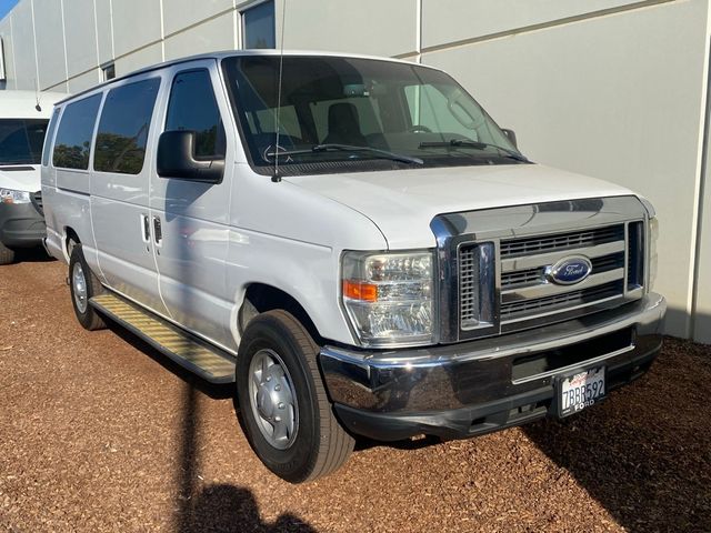 2013 Ford Econoline XLT