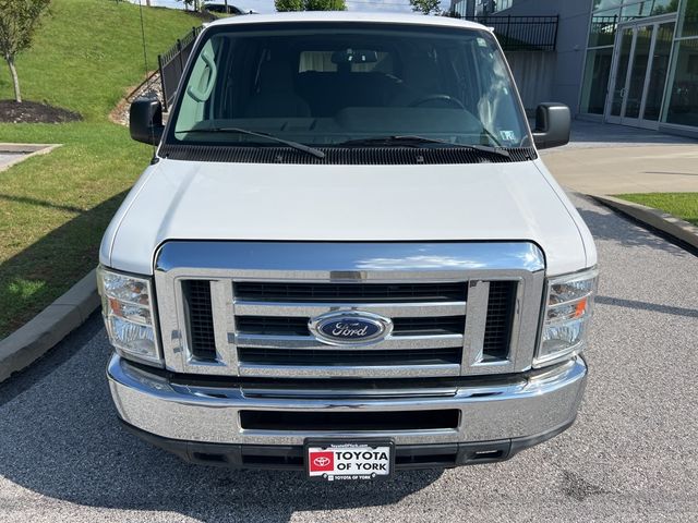 2013 Ford Econoline XLT