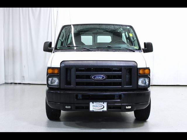 2013 Ford Econoline 