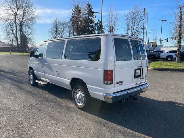 2013 Ford Econoline XLT