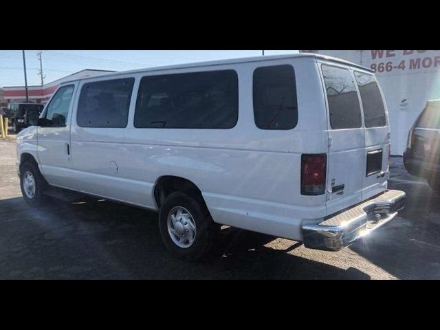 2013 Ford Econoline XLT