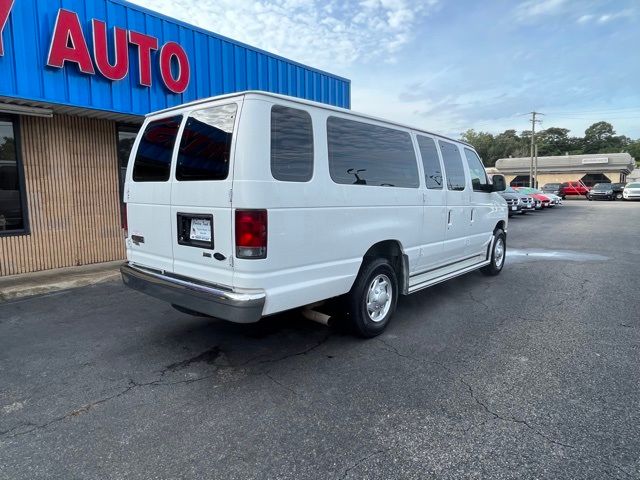 2013 Ford Econoline XLT