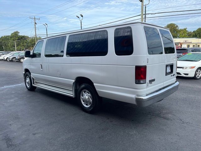 2013 Ford Econoline XLT