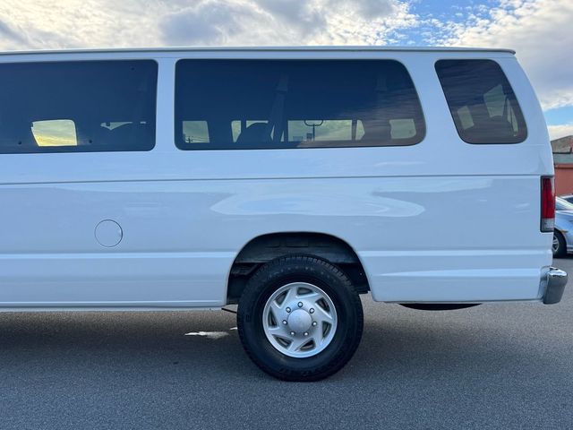 2013 Ford Econoline XLT