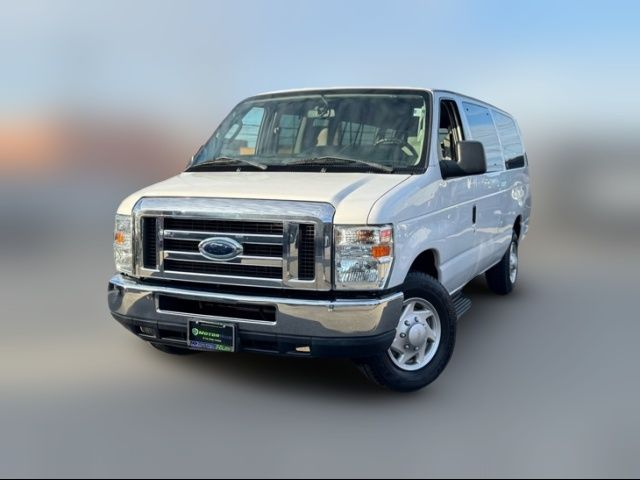 2013 Ford Econoline XLT