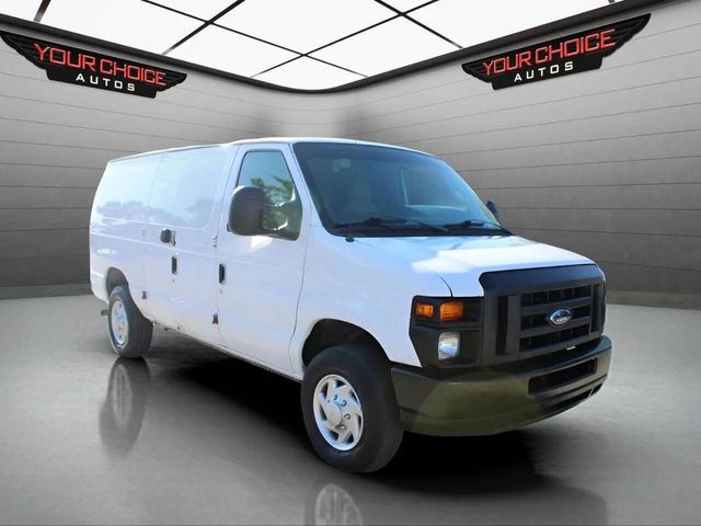 2013 Ford Econoline Cargo Van 