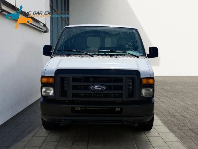 2013 Ford Econoline Recreational