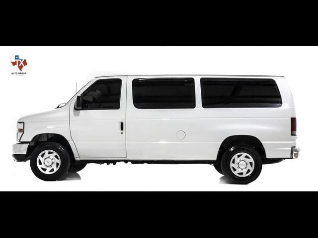 2013 Ford Econoline XLT