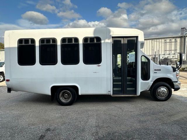 2013 Ford Econoline Base