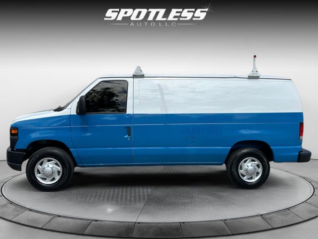 2013 Ford Econoline 