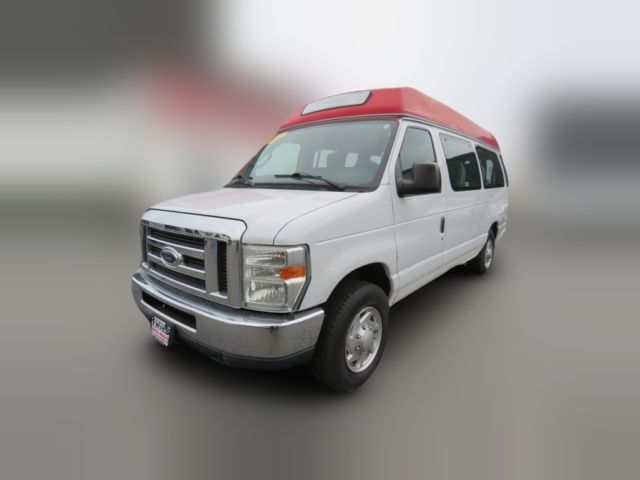 2013 Ford Econoline 