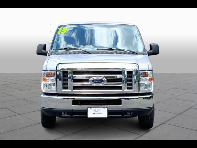 2013 Ford Econoline XLT