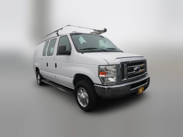 2013 Ford Econoline Commercial