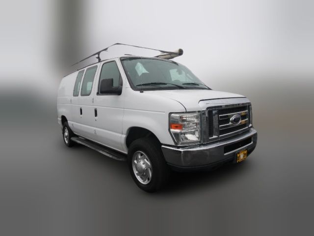 2013 Ford Econoline Commercial