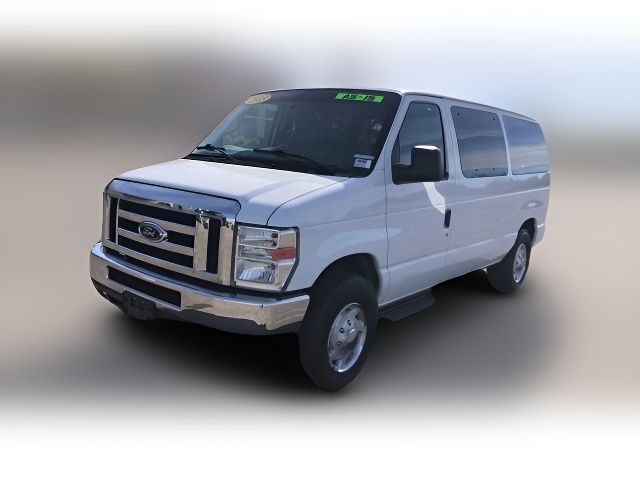 2013 Ford Econoline XLT