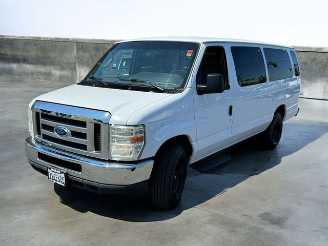 2013 Ford Econoline XLT