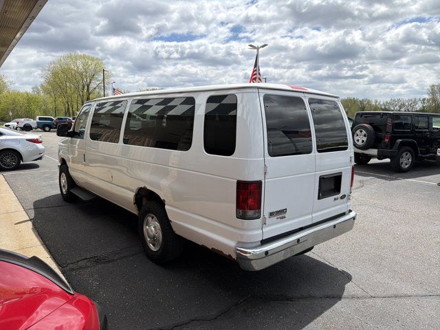2013 Ford Econoline XLT