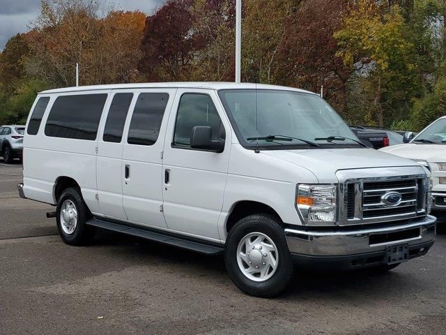 2013 Ford Econoline XLT