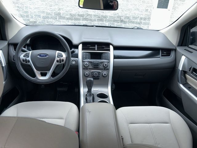 2013 Ford Edge SE