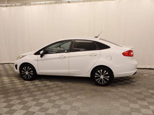 2013 Ford Fiesta SE