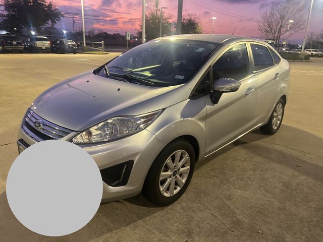 2013 Ford Fiesta SE