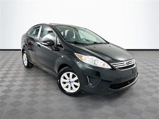 2013 Ford Fiesta SE