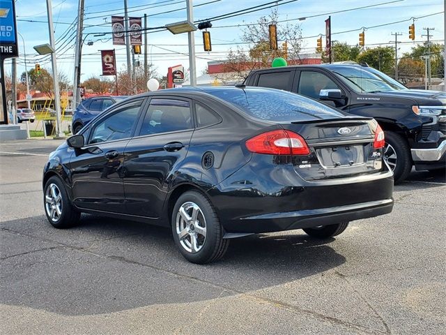 2013 Ford Fiesta SE