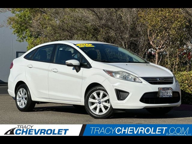 2013 Ford Fiesta SE