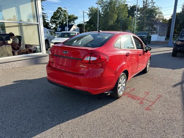 2013 Ford Fiesta SE