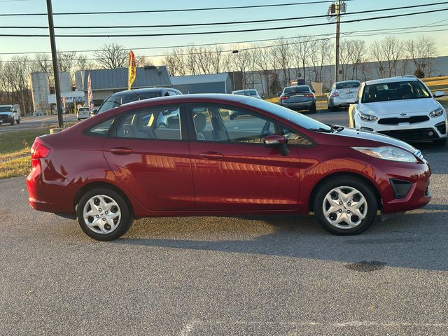 2013 Ford Fiesta SE