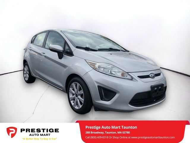 2013 Ford Fiesta SE