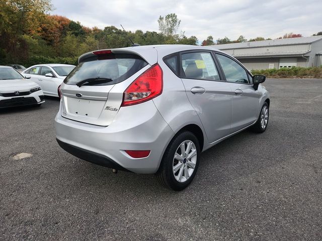 2013 Ford Fiesta SE