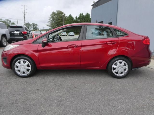 2013 Ford Fiesta SE