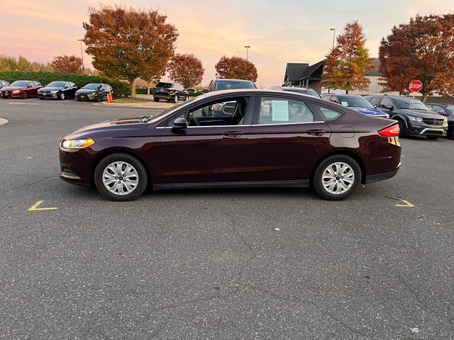 2013 Ford Fusion S