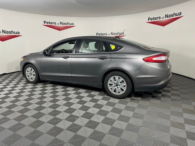 2013 Ford Fusion S