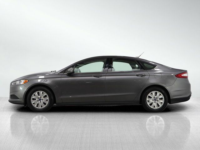 2013 Ford Fusion S